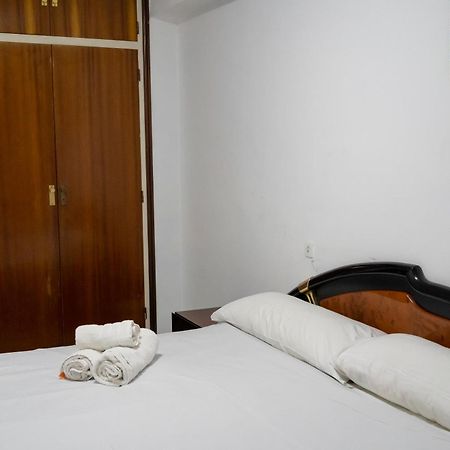 Habitacion Doble En La Victoria Μάλαγα Εξωτερικό φωτογραφία