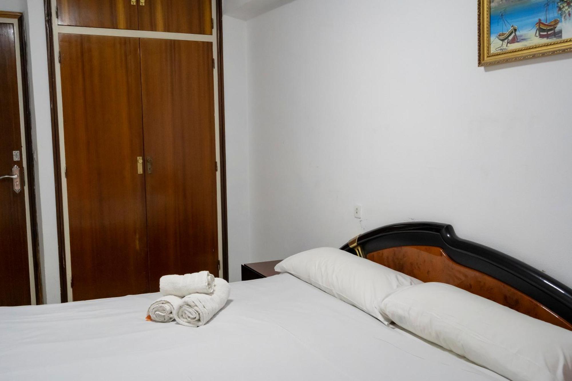 Habitacion Doble En La Victoria Μάλαγα Εξωτερικό φωτογραφία